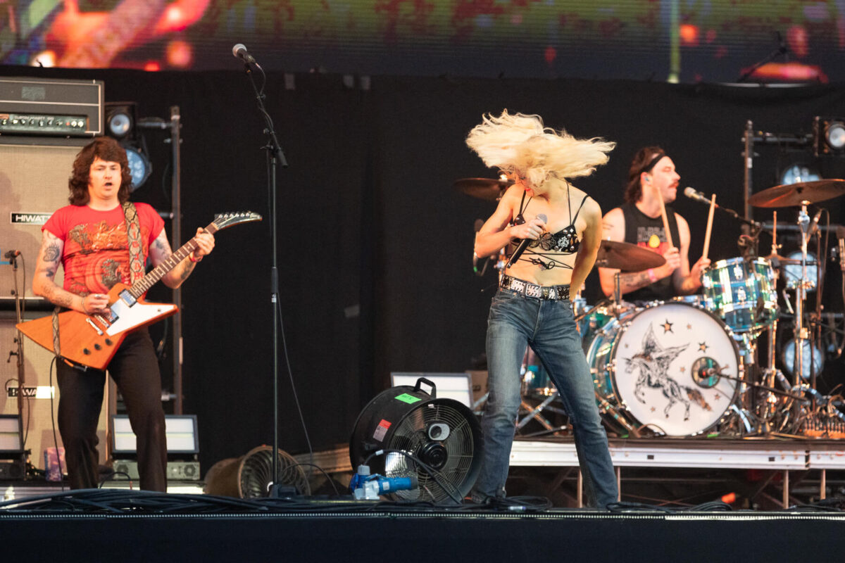 Amyl & THe Sniffers